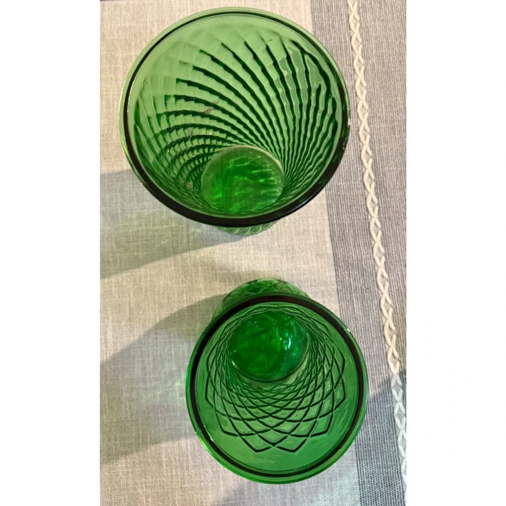 🌿 Vintage Green Glass Vases – Set of 2 | Hoosier Glass #4087 + Unmarked | Large